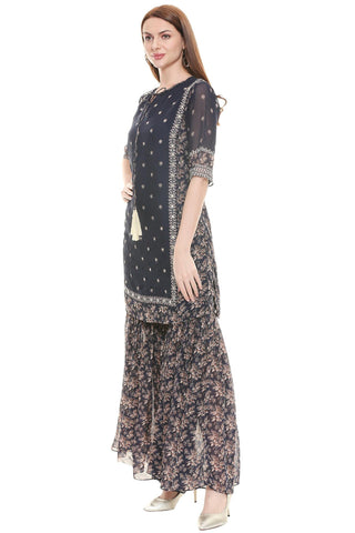 Embroidered Kurta and Printed Flared Pants Set - Kavvach 