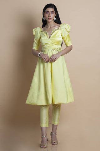 Yellow Embroidered Kurta Set - Kavvach 